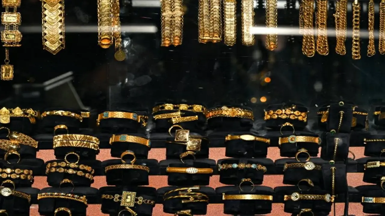 تحديثات الأسعار.. تكلفة شراء الذهب في الأردن خلال تعاملات يوم الأحد 8 فبراير 2026